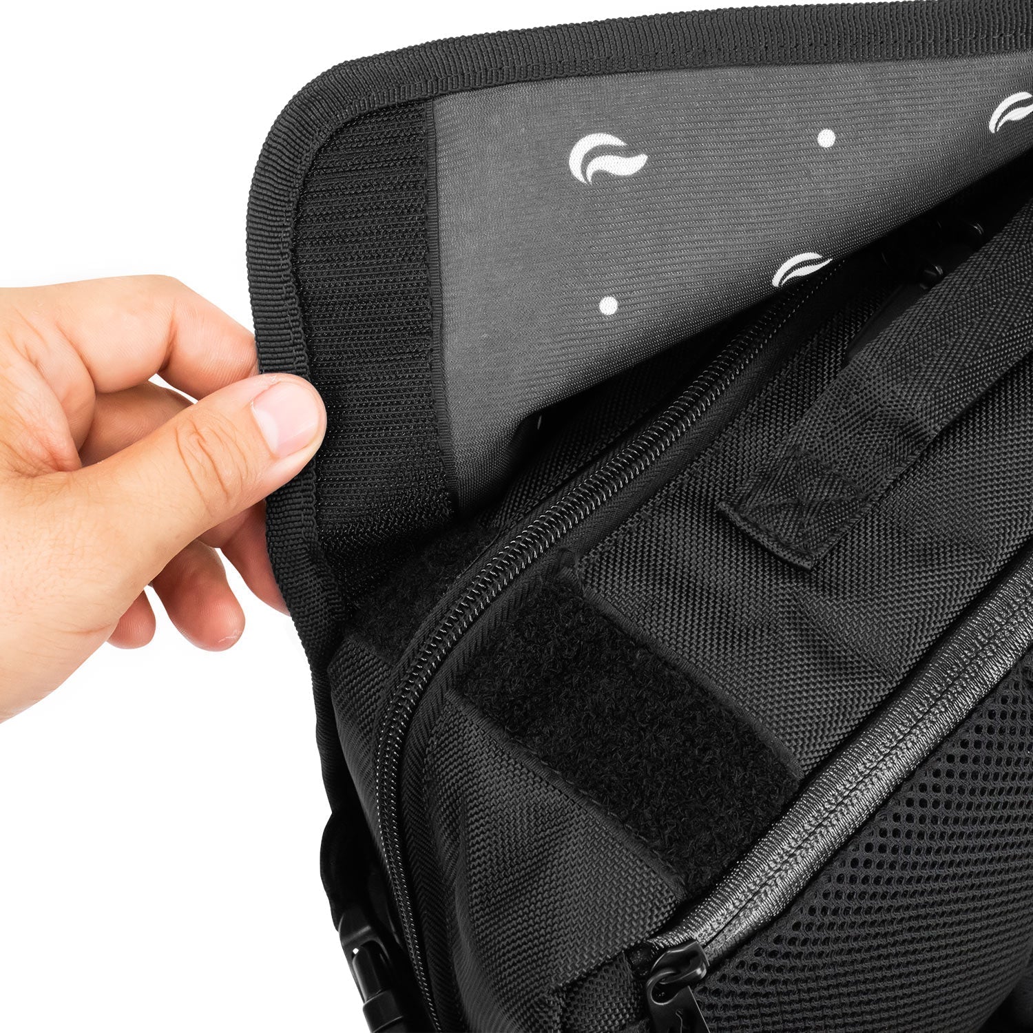 Standard Black - Messenger