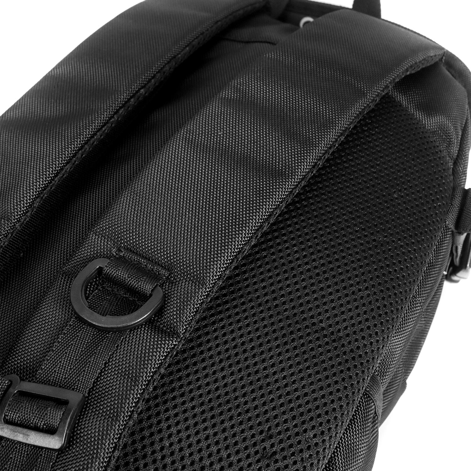 Deadlines Skull & Bones backpack padding - FaceOff